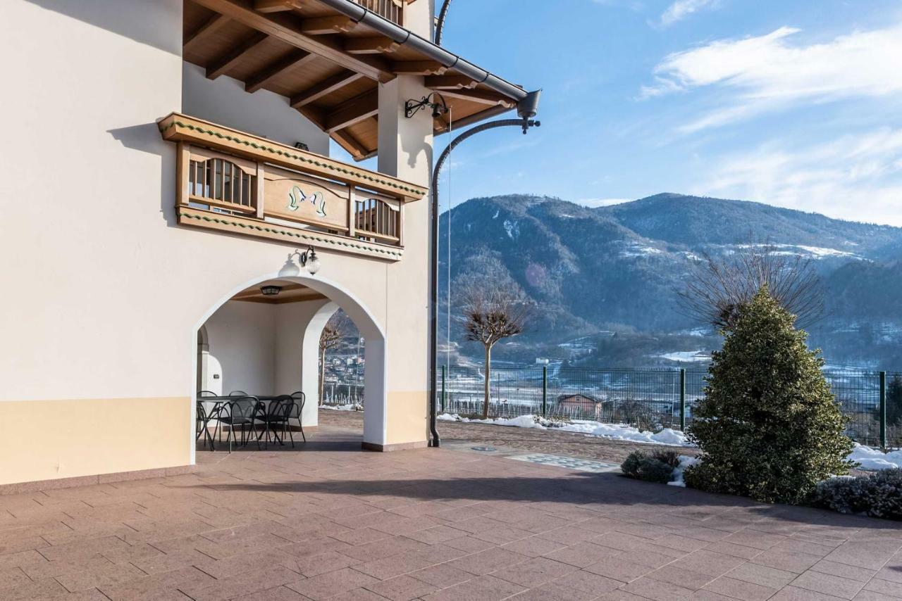 Il Gallo Pergine Valsugana Exteriör bild
